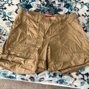 UNIONBAY Women's Tan Utility Roll-Hem Shorts